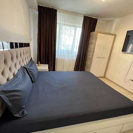 Discret Apartament One 特尔戈维什泰 外观 照片
