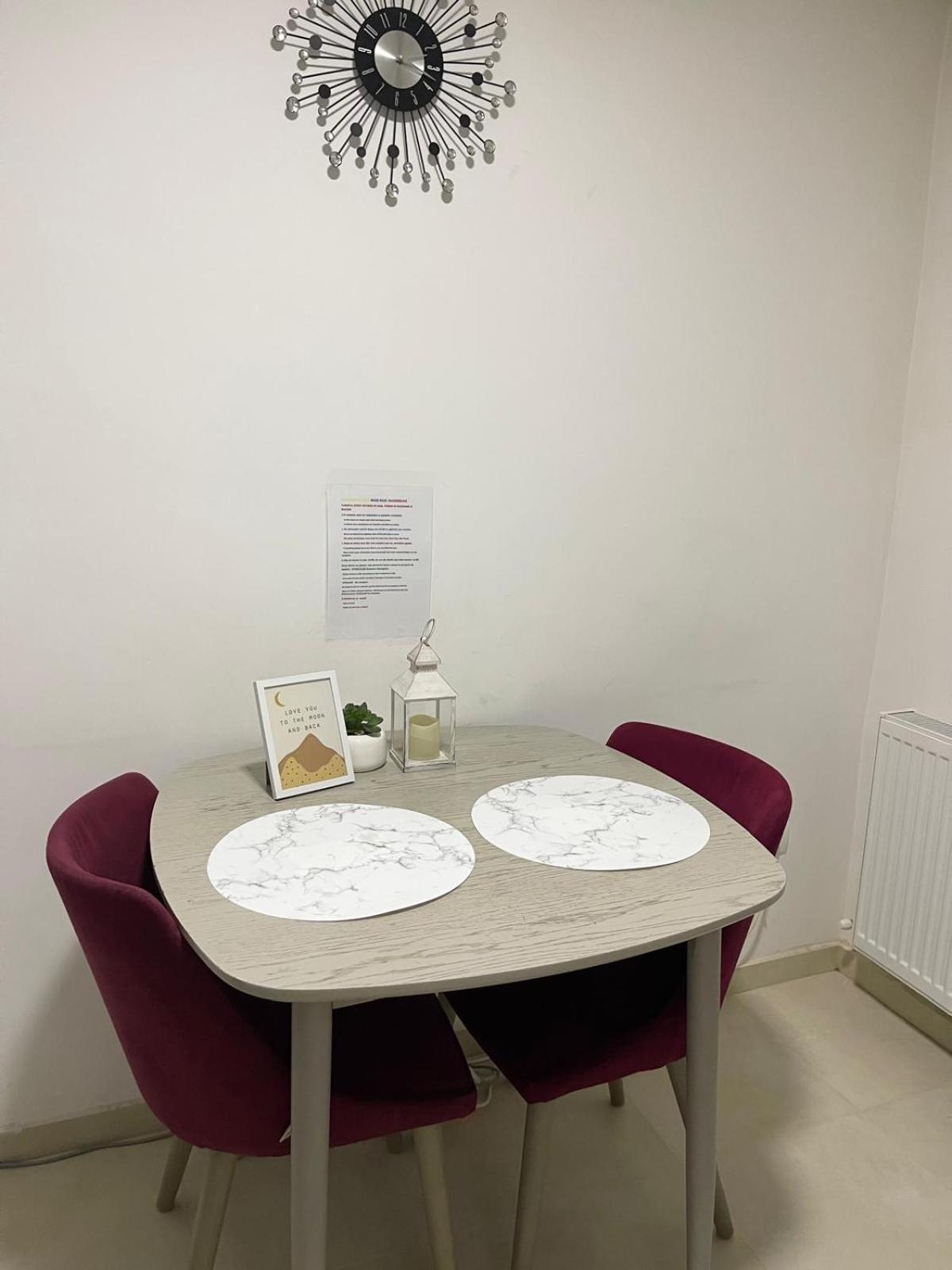 Discret Apartament One 特尔戈维什泰 外观 照片